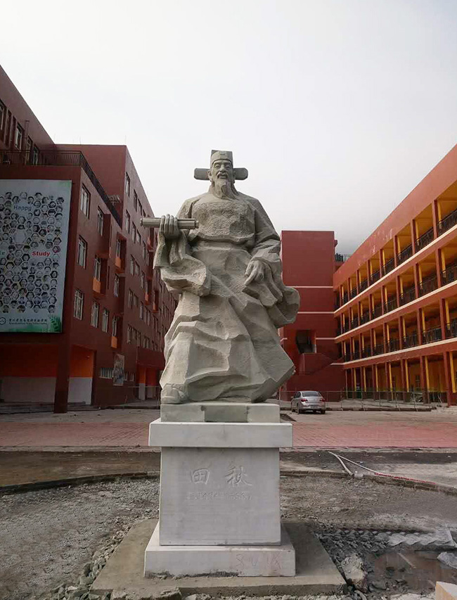 ���̰���